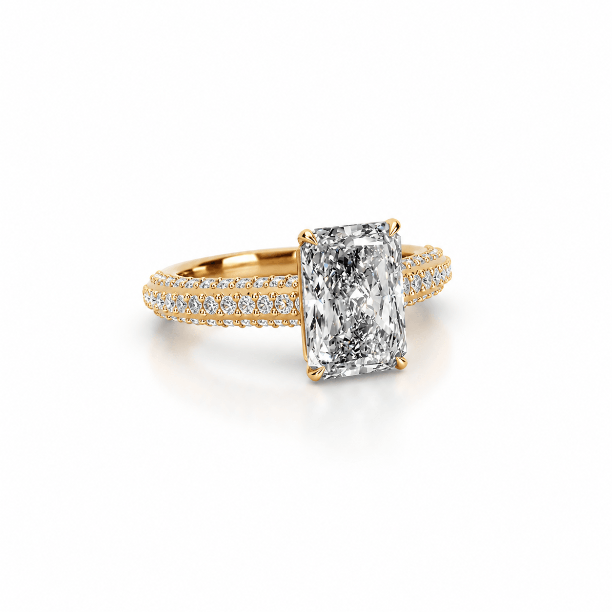 Vallière Aurélie Radiant Moissanite Ring